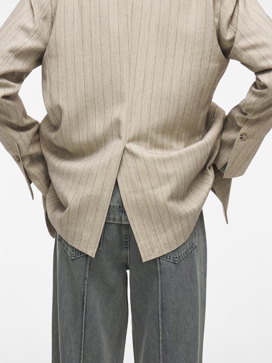 model_shot-detail